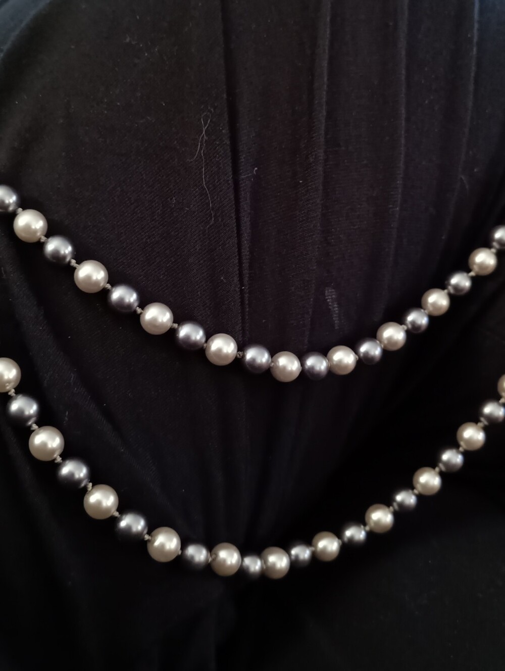 Classic RMN  Two-Tone Pearl Necklace - Silver and Gray